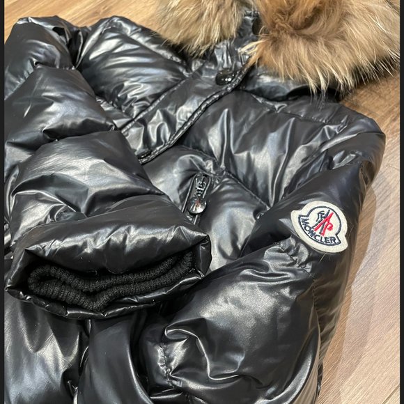 Moncler woman's coat, long down with fur, size 2 - Picture 4 of 10